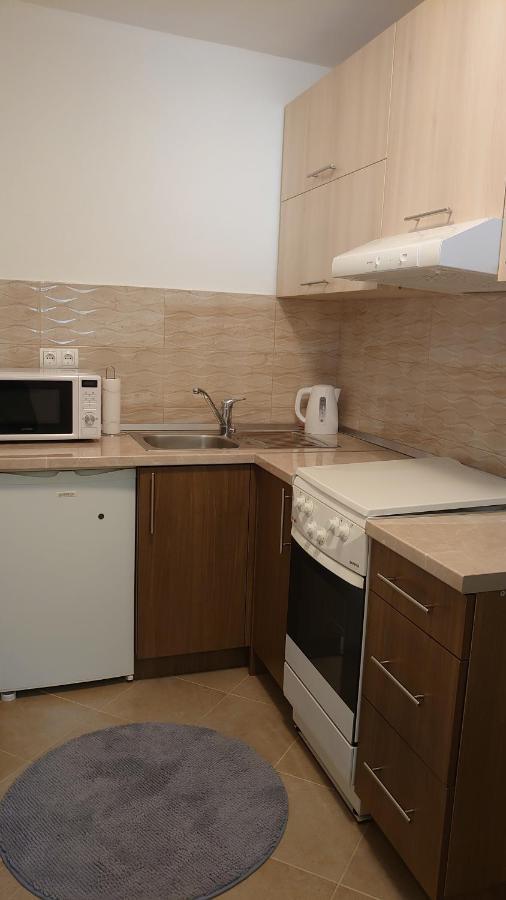 Apartments Tulipan - With Free Private Parking Garage Μόσταρ Εξωτερικό φωτογραφία