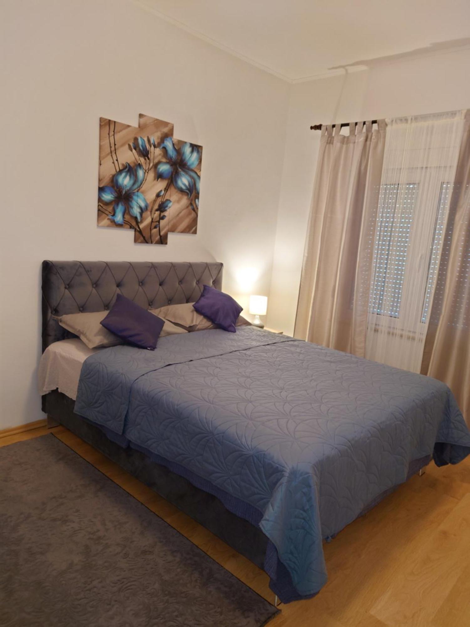Apartments Tulipan - With Free Private Parking Garage Μόσταρ Εξωτερικό φωτογραφία
